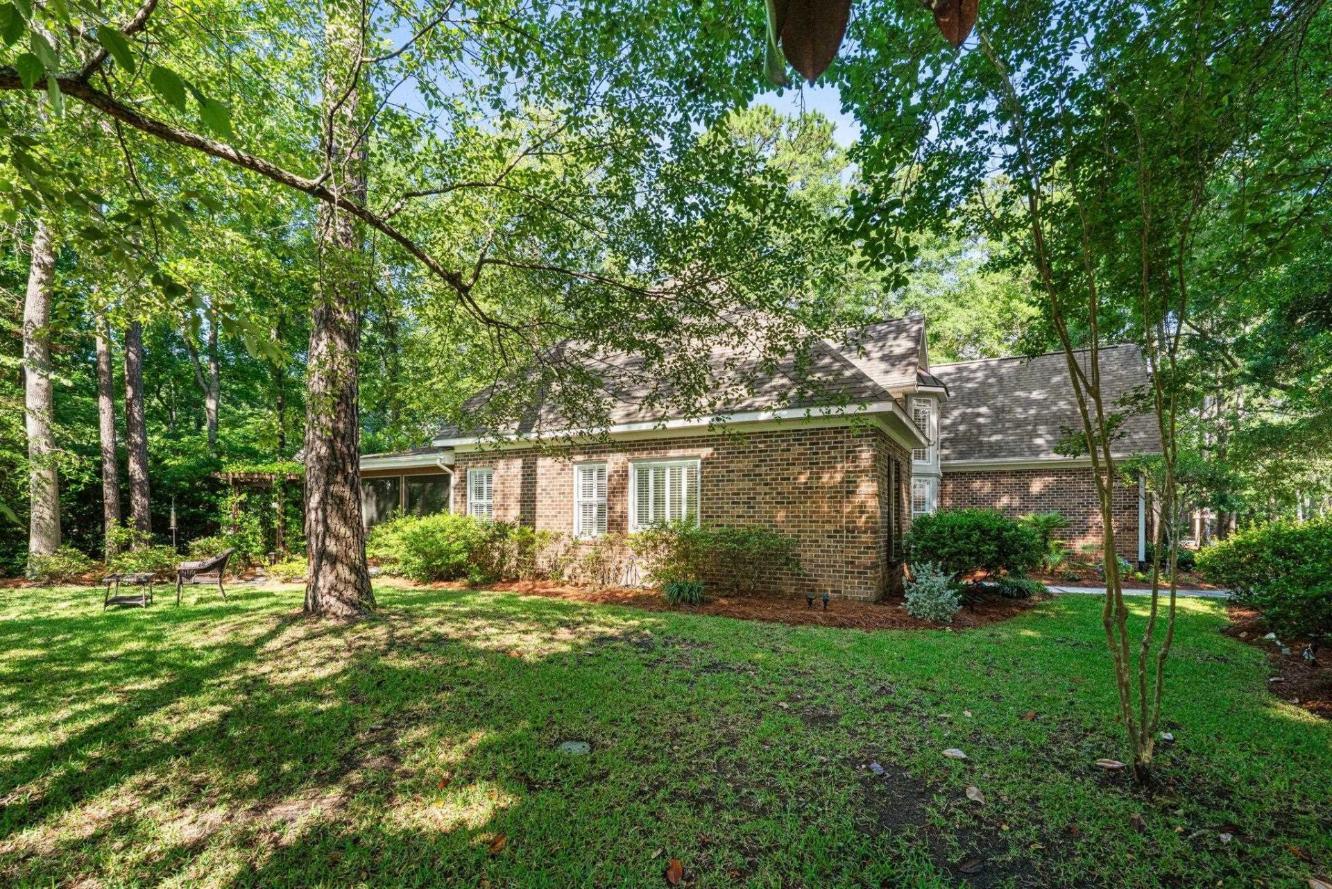 15 Cherbourg Pl Photo 65