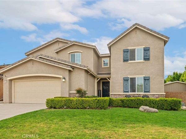 18300 Long Leaf Pine Court, San Bernardino, CA 92407