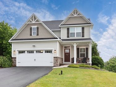 5706 Harness Hook Lane, Chittenango, NY 13037