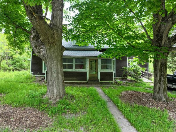 1519 Delong Road, Cornwall, VT 05753