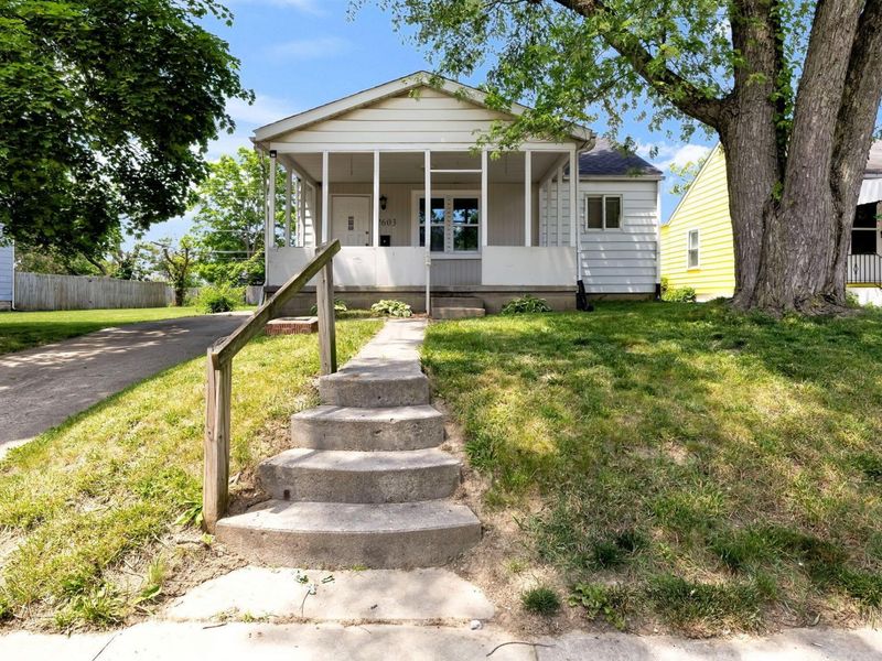 2603 Azelda Street, Columbus, OH 43211 Photo 2