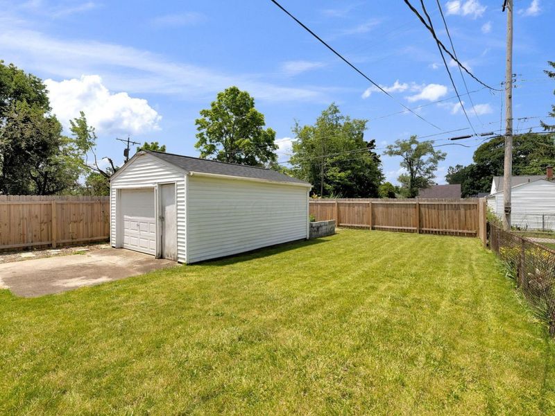 2603 Azelda Street, Columbus, OH 43211 Photo 23