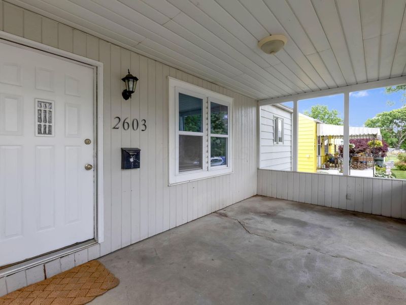 2603 Azelda Street, Columbus, OH 43211 Photo 4