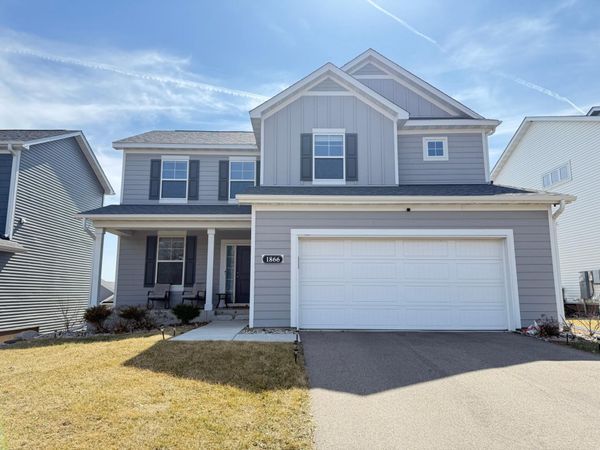 1866 Spring Creek Drive, Carver, MN 55315
