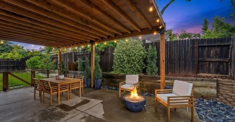 1341 Grove Creek Way, Lincoln, CA 95648 Photo