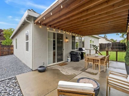 1341 Grove Creek Way, Lincoln, CA 95648 Photo
