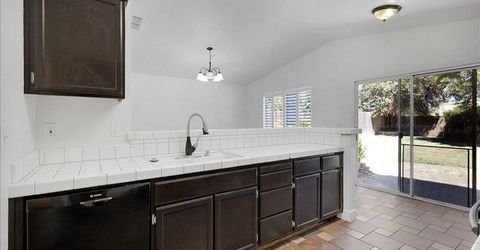 479 River Oaks Dr, Yuba City, CA 95991 Photo