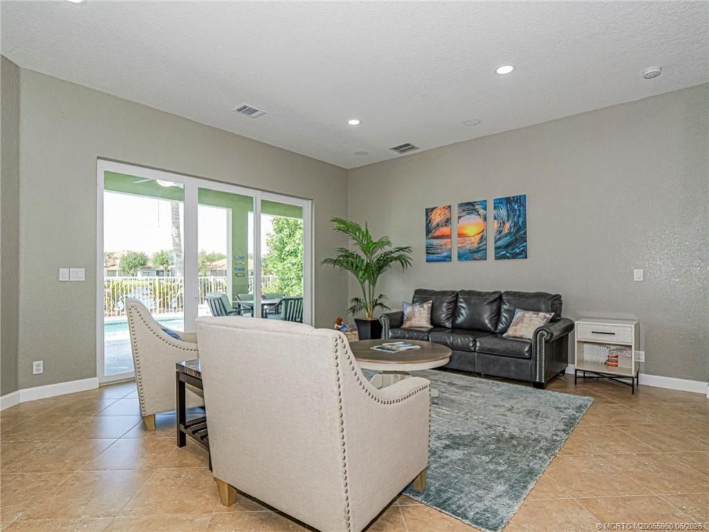 391 NW Sheffield Circle, Port Saint Lucie, FL 34983 Photo