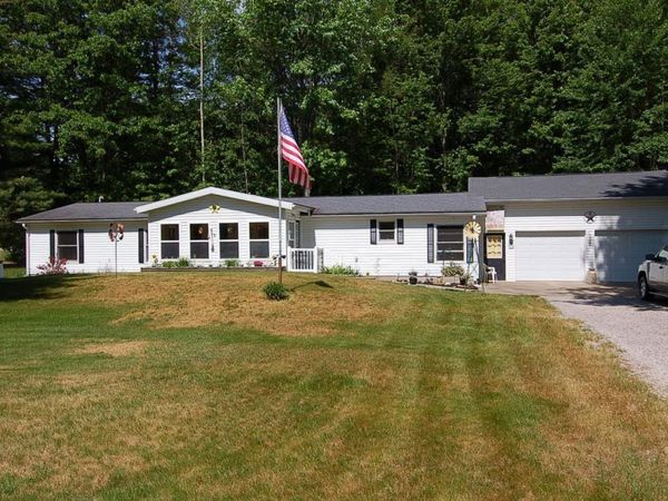 8486 Constitution Boulevard, Cadillac, MI 49601