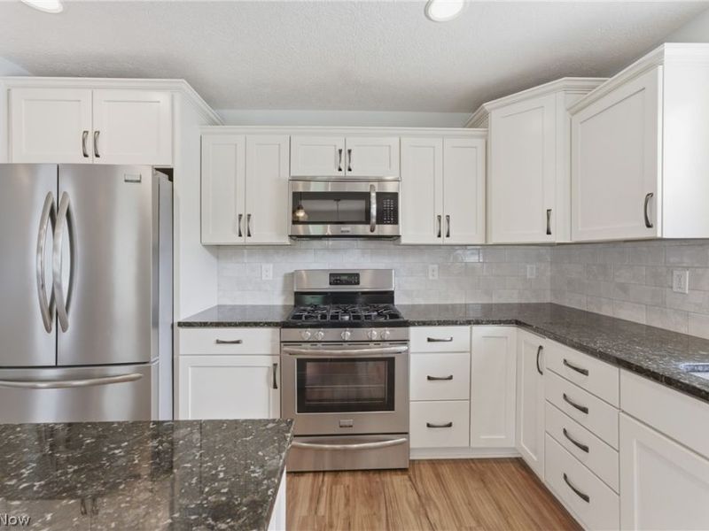 5799 Birmingham Road NE, Canton, OH 44721 Photo 10