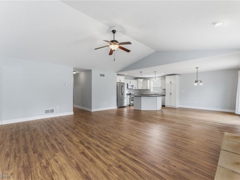5799 Birmingham Road NE, Canton, OH 44721 Photo 8