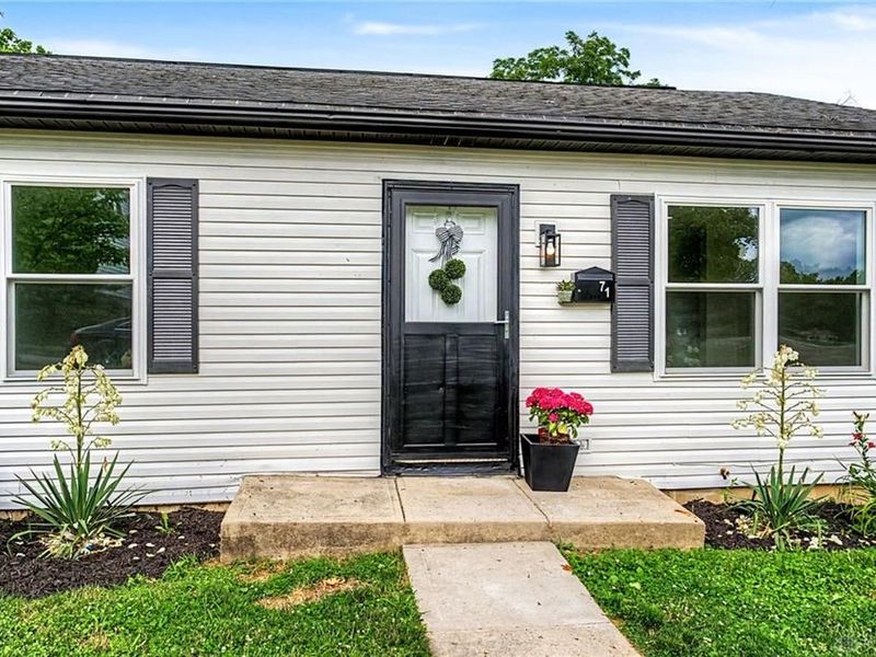 71 N Alder Street, Dayton, OH 45417 Photo 2