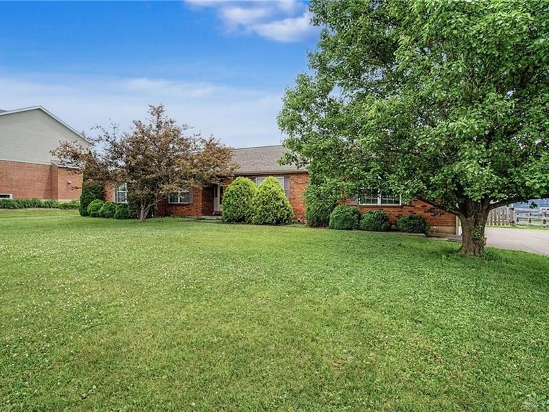 3578 Noble Way, Franklin Township, OH 45005 Photo 2