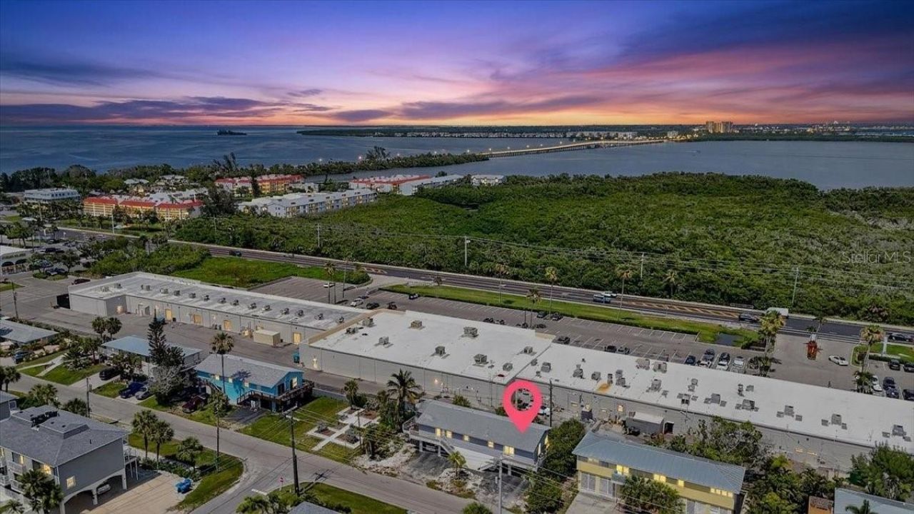 3303 6th Avenue , Unit B, Holmes Beach, FL 34217 Photo