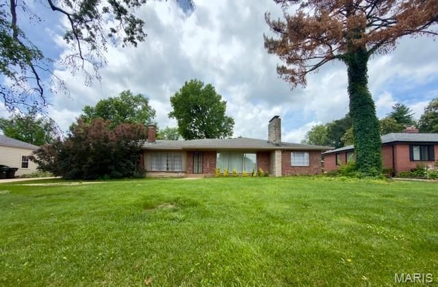 5935 Highfield Road, Saint Louis, MO 63109 Main Photo
