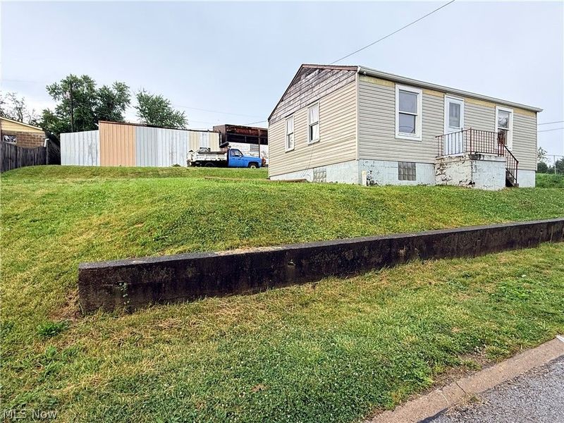 403 Summit Avenue, Mingo Junction, OH 43938 Photo 14