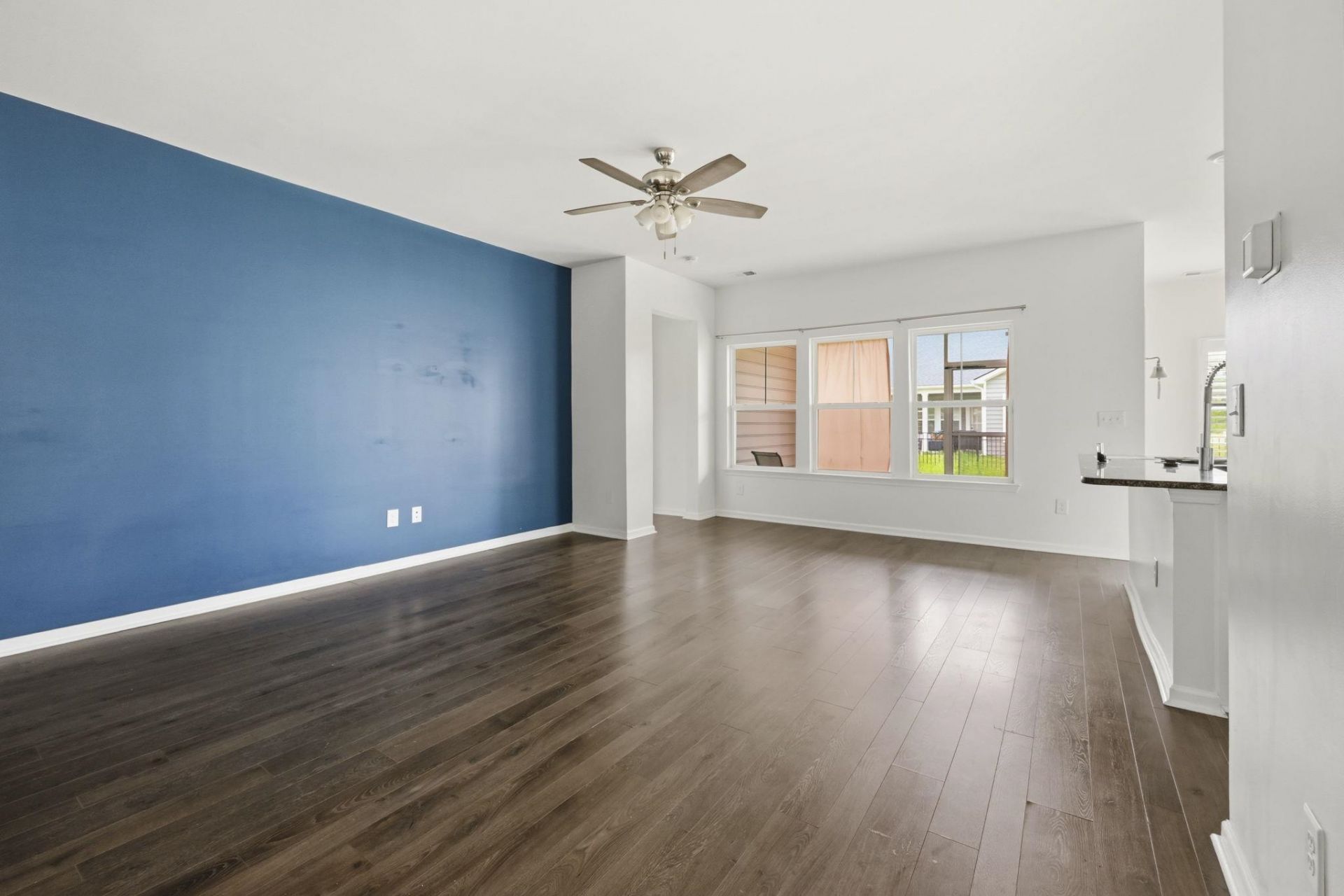 201 Craigflower Ct.  Photo 10