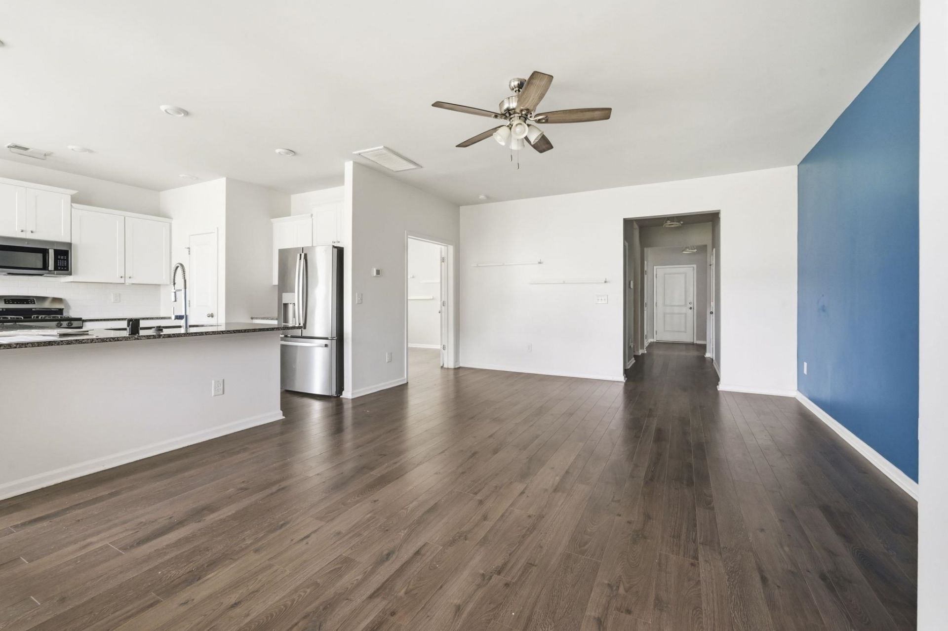 201 Craigflower Ct. Photo 9
