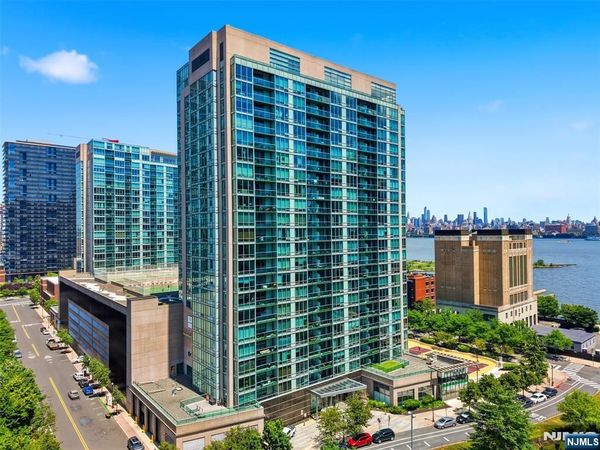 20 Newport Parkway 2012, Unit 2012, JERSEY CITY, NJ 07310