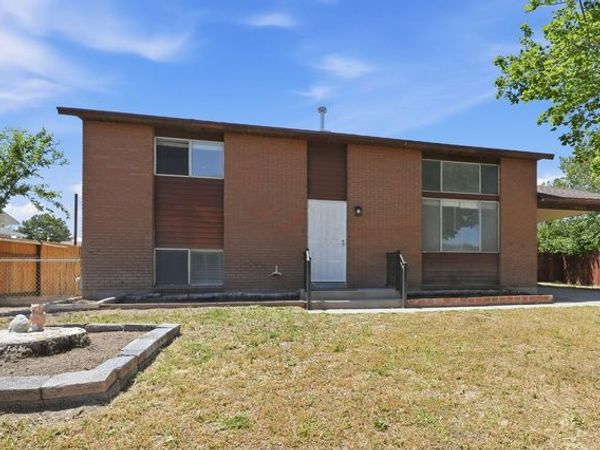6166 S CUMULUS CIR W, Kearns, UT 84118