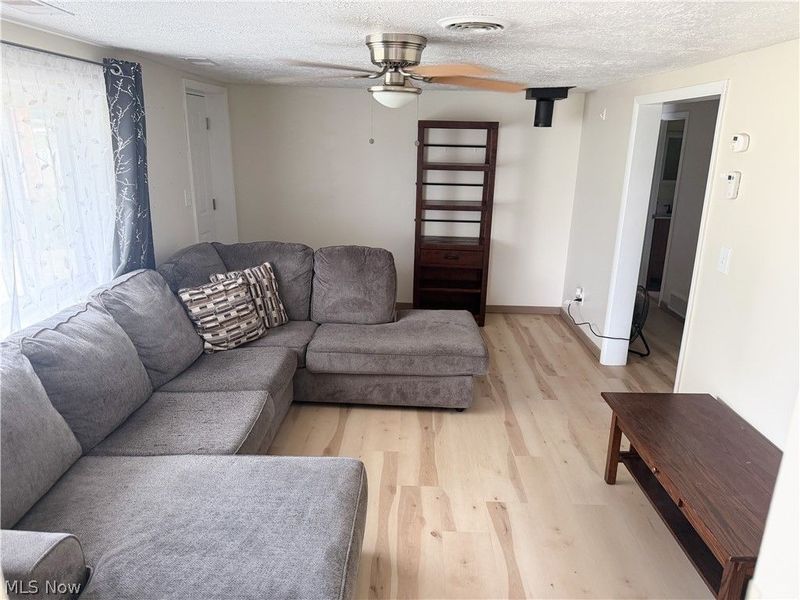 2807 Warren Burton Road, Southington, OH 44470 Photo 3