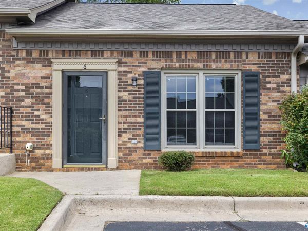 8148 Oldfield Road SW, Unit 6, Huntsville, AL 35802
