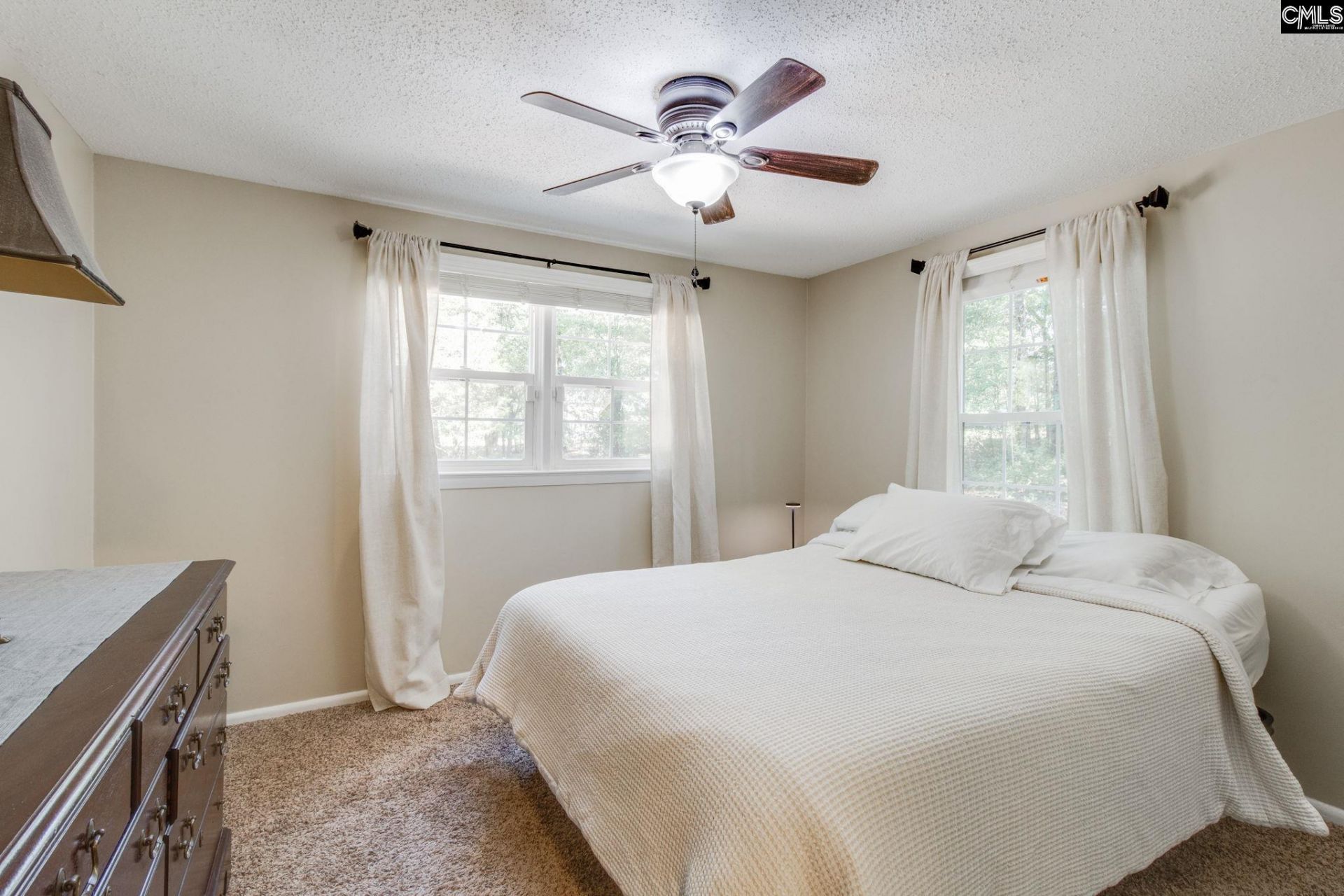 9928 Wilson Boulevard  Photo 12