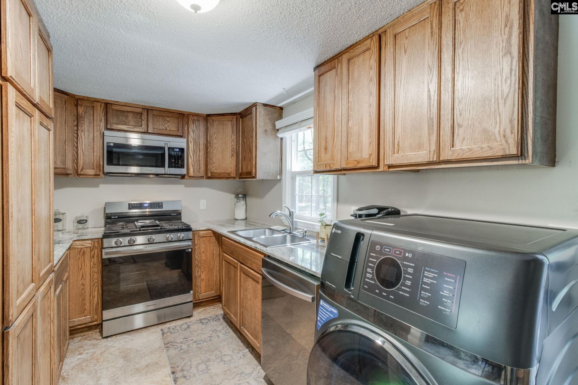 9928 Wilson Boulevard  Photo 8