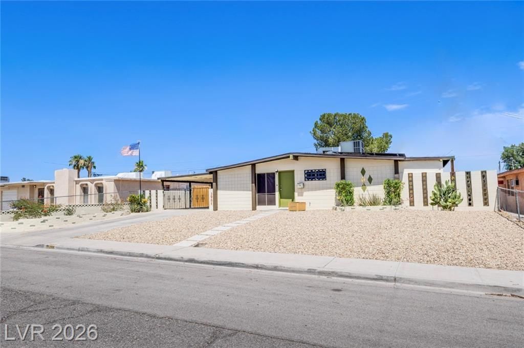 2984 Berman Street, Las Vegas, NV 89169 Main Photo