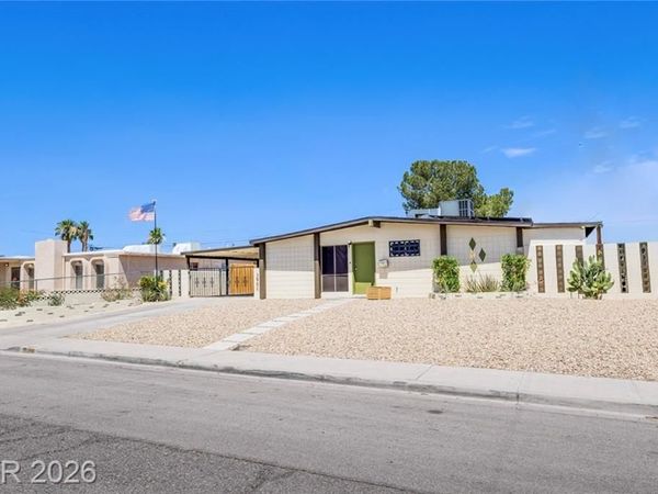 2984 Berman Street, Las Vegas, NV 89169