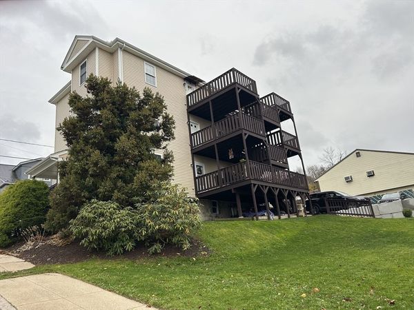 131 Stewart, Unit 3B, Fall River, MA 02720