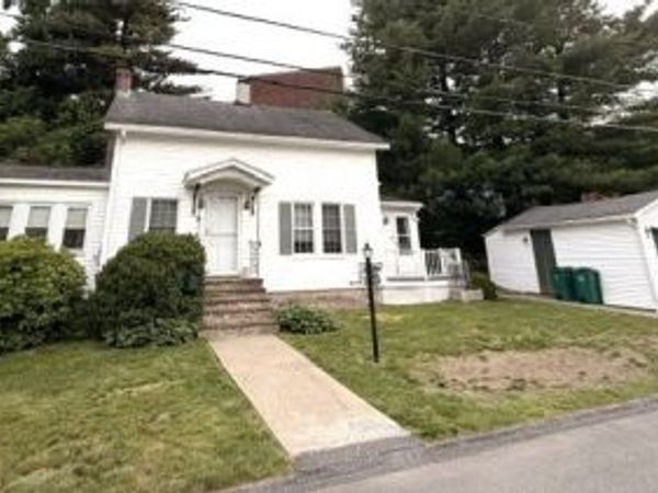 34 Lenox St, Fitchburg, MA 01420