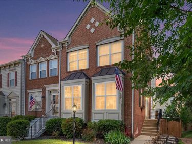 599 EDMONTON TERRACE NE, LEESBURG, VA 20176