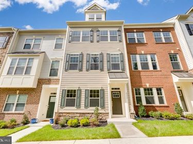 9333 BARNES LOOP, MANASSAS, VA 20110