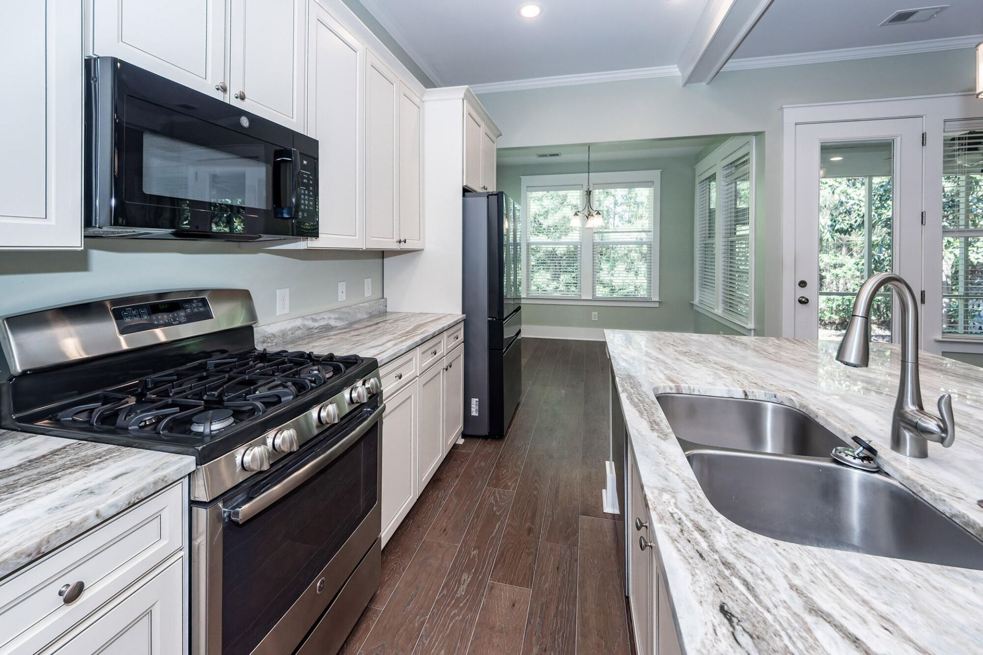 225 Weston Hall Drive Photo 11