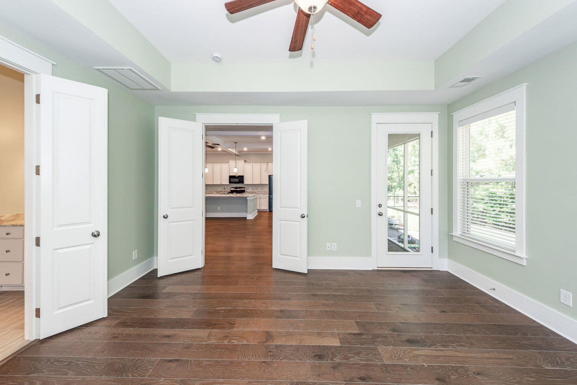 225 Weston Hall Drive Photo 15