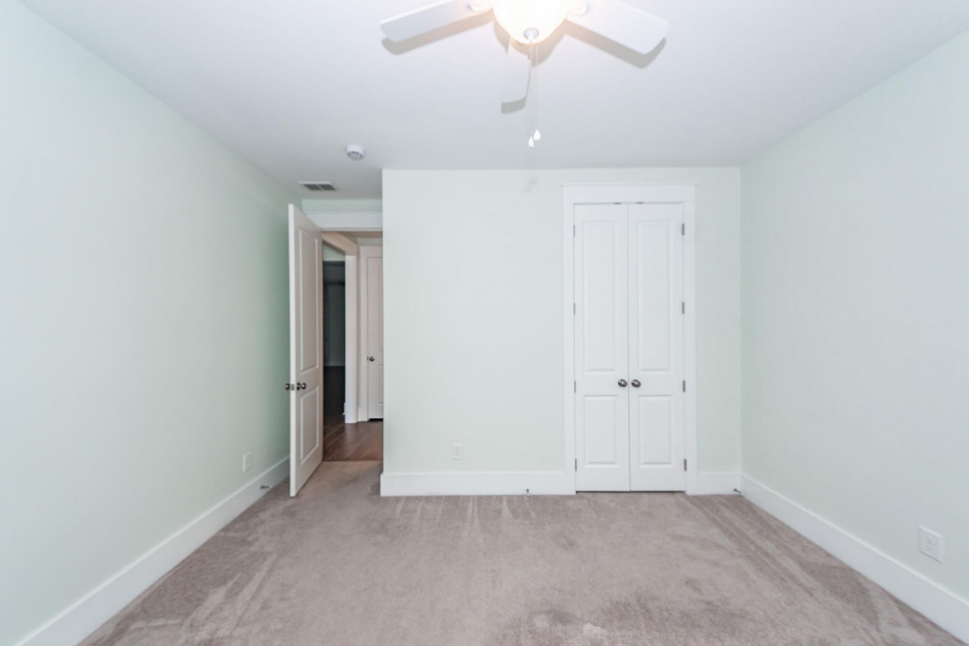 225 Weston Hall Drive Photo 20