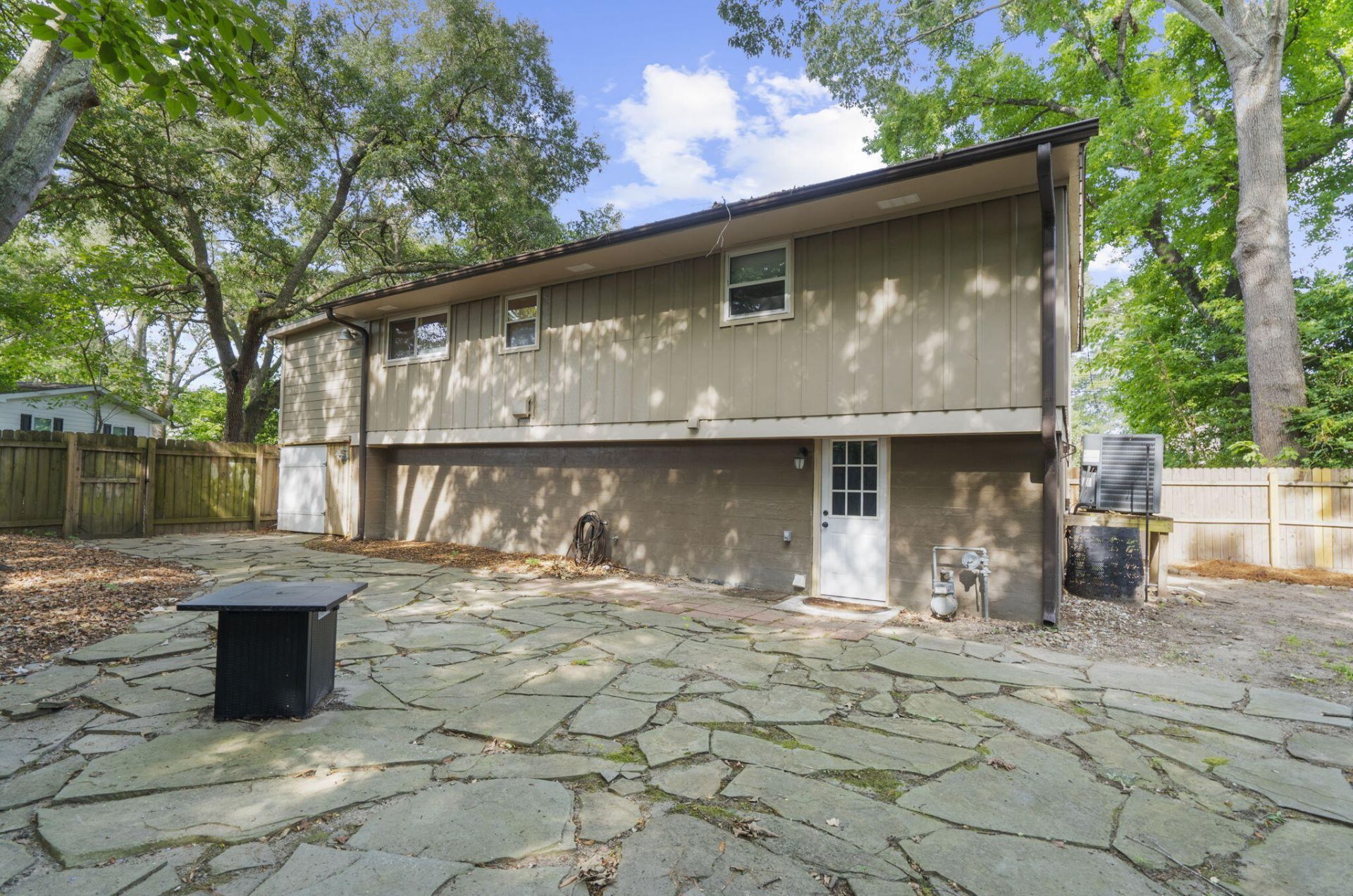 1811 Manigault Place Photo 20