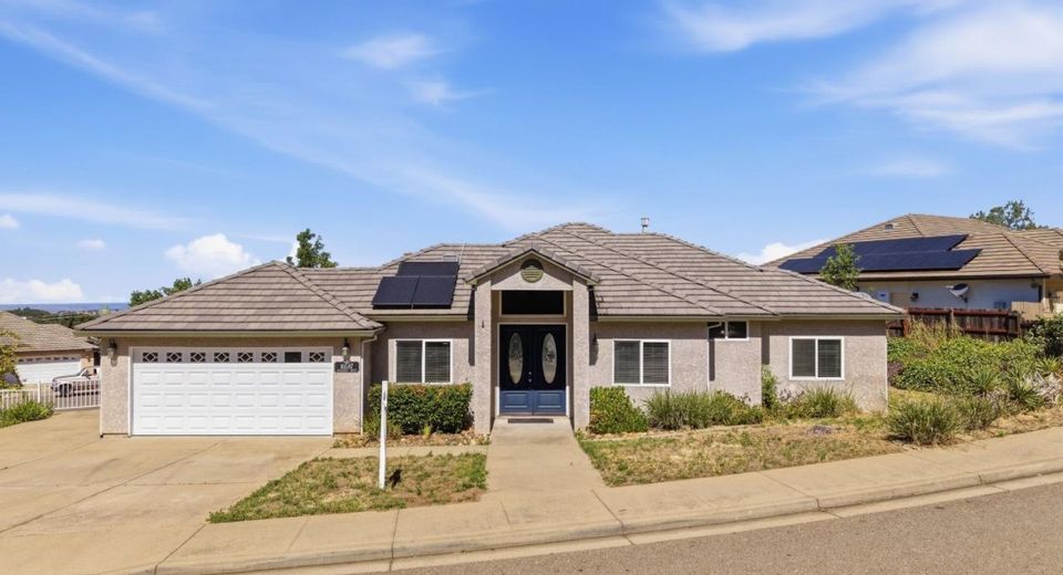 10587 Ridgecrest Dr, Jackson, CA 95642 Photo