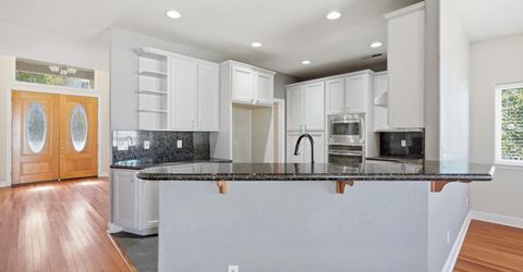 10587 Ridgecrest Dr, Jackson, CA 95642 Photo