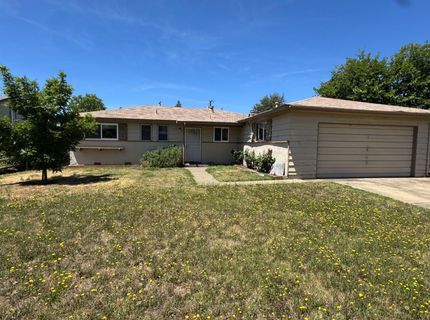 118 Henderson Way, Folsom, CA 95630 Photo