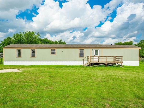7009 Karen Lane, Joshua, TX 76058