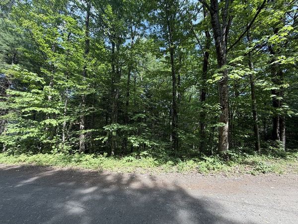 30 W Brook Dr, Heath, MA 01346