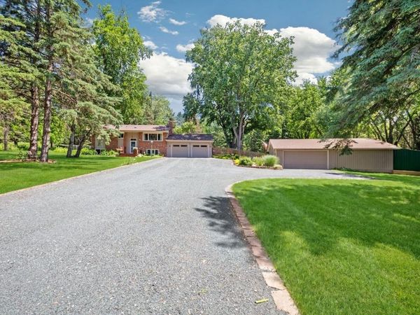 1845 Hillside Court N, West Lakeland Twp, MN 55082