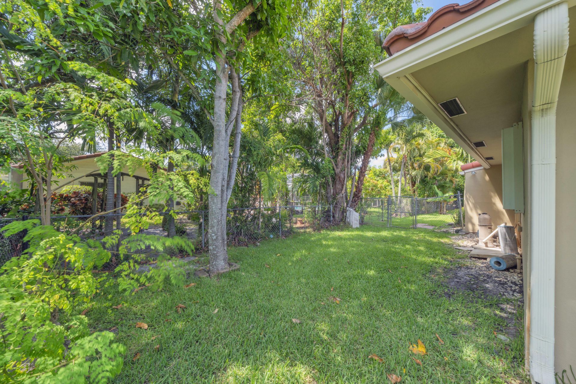 3860 NW 100th Avenue, Coral Springs, FL 33065 Photo
