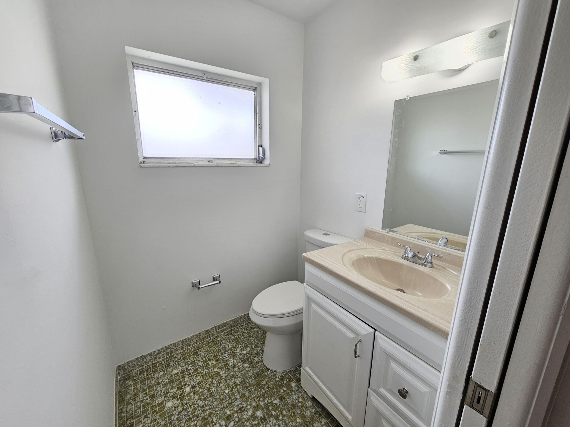 2521 Dudley Drive W, Unit H, West Palm Beach, FL 33415 Photo