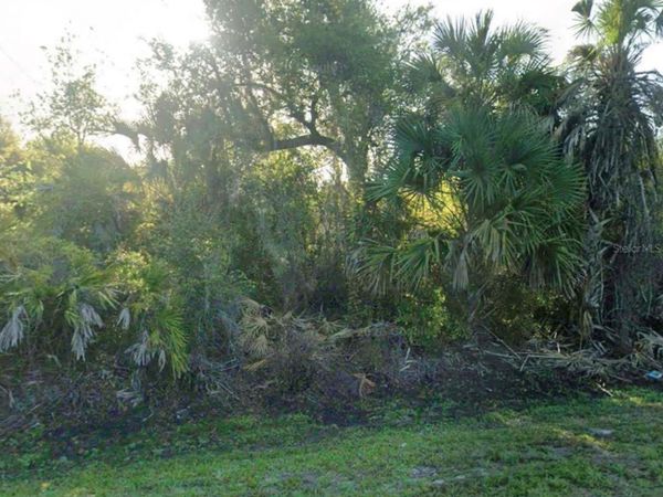 7051 CYPRESS GROVE CIRCLE , PUNTA GORDA, FL 33982