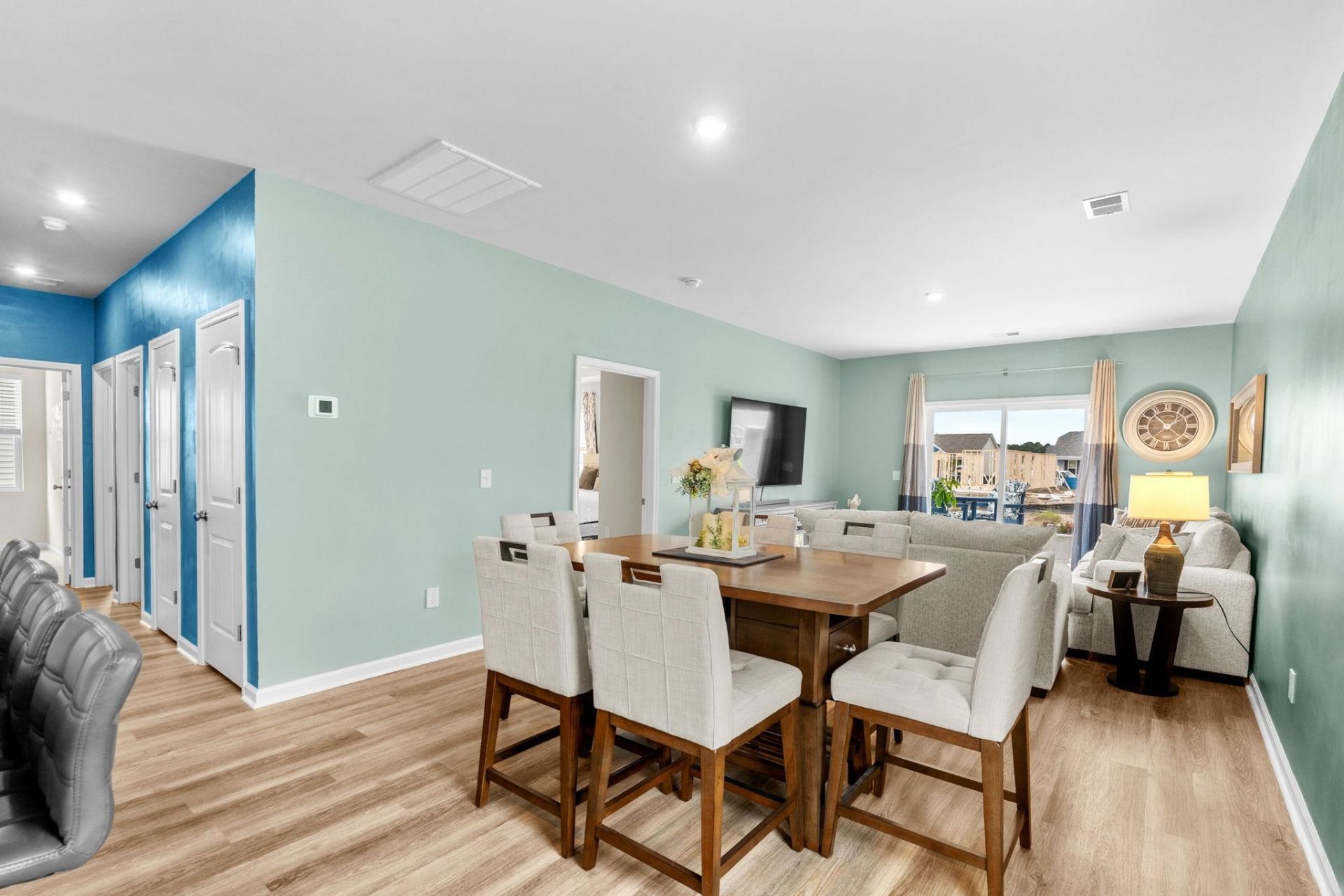 3050 Deerberry Place  Photo 10