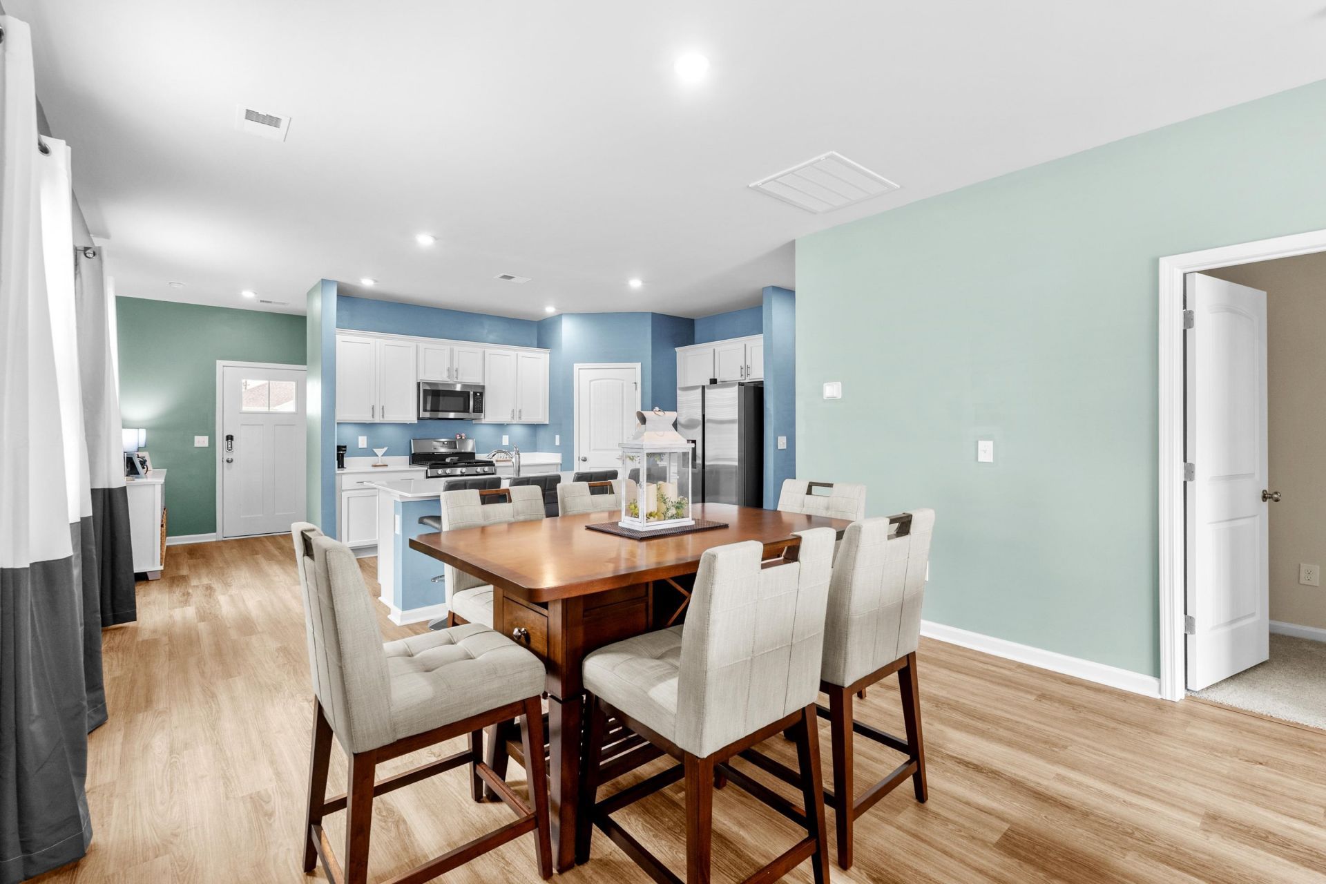 3050 Deerberry Place Photo 20