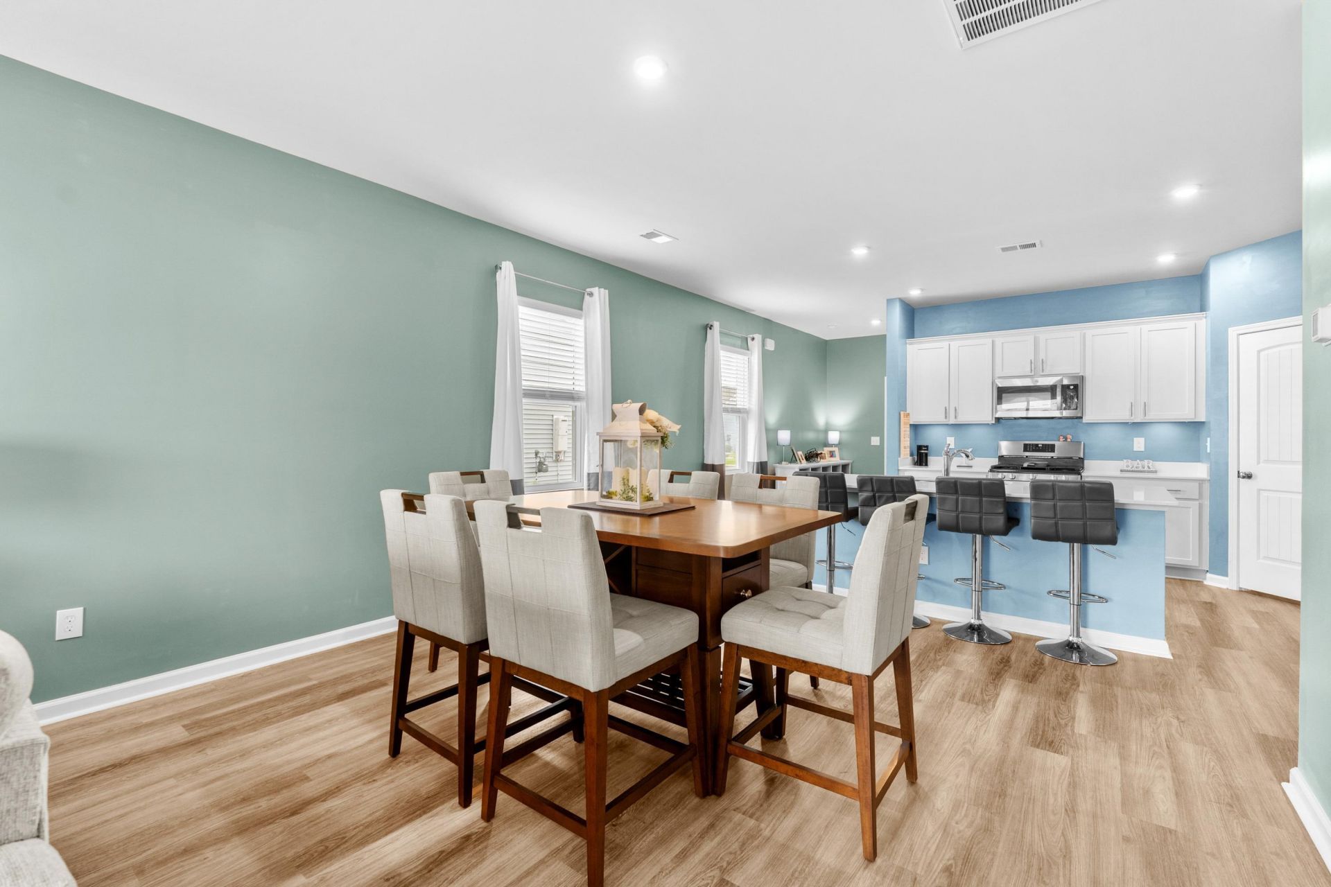3050 Deerberry Place Photo 21